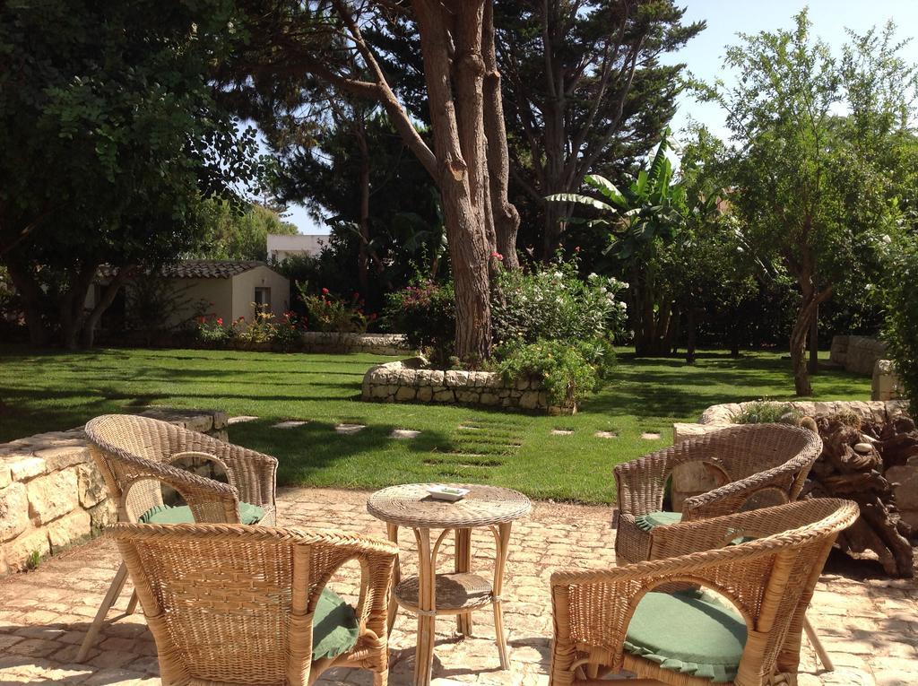 Villa Il Giardino Dei Carrubi Donnalucata  Exterior foto