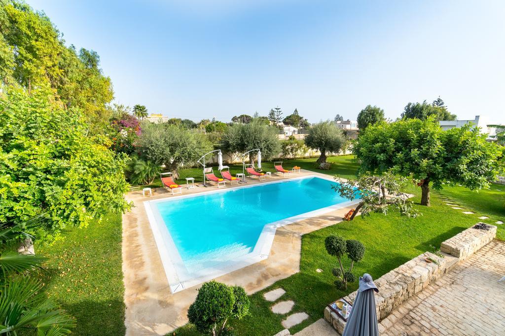 Villa Il Giardino Dei Carrubi Donnalucata  Exterior foto